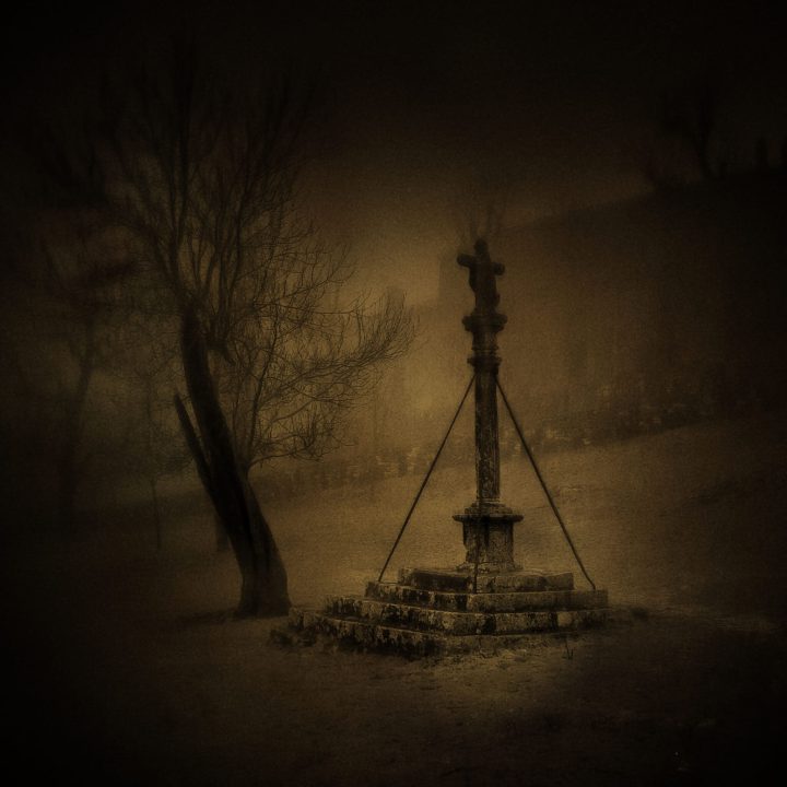 017 DARK_IvanMartinSuarez